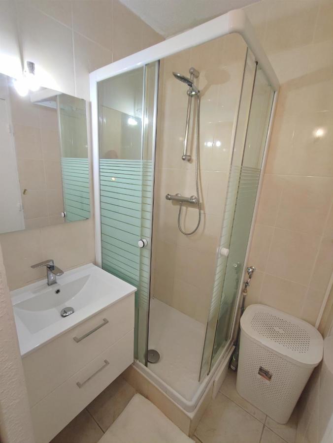 2 Pieces Proche Plage + Parking Голф-Жуан Екстериор снимка